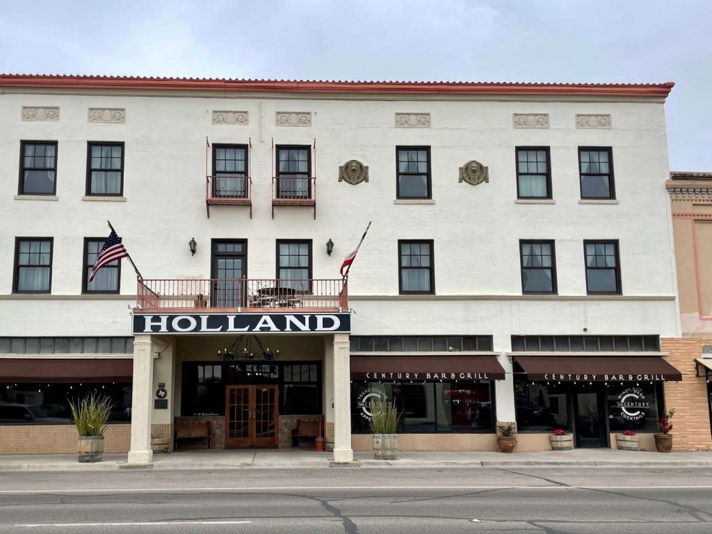 Holland Hotel in Alpine, Texas