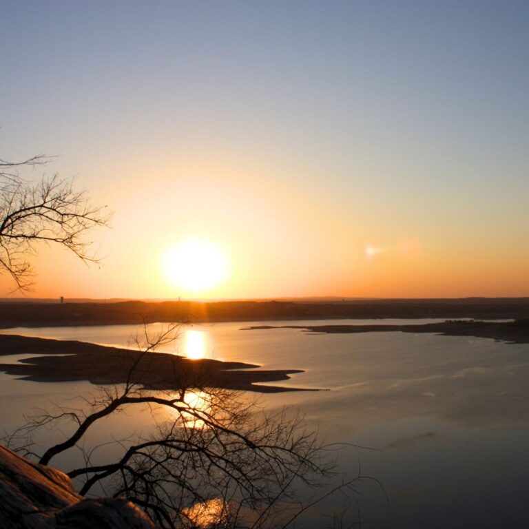 18 Best Lakes in Texas For a Fun Getaway